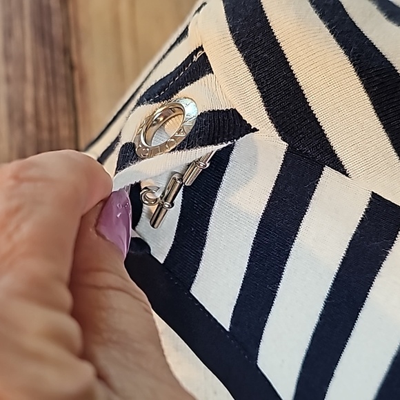 NAUTICA BLUE & WHITE STRIPED SHORT FLUTTER SLEEVE PULLOVER TEE - Picture 8 of 11